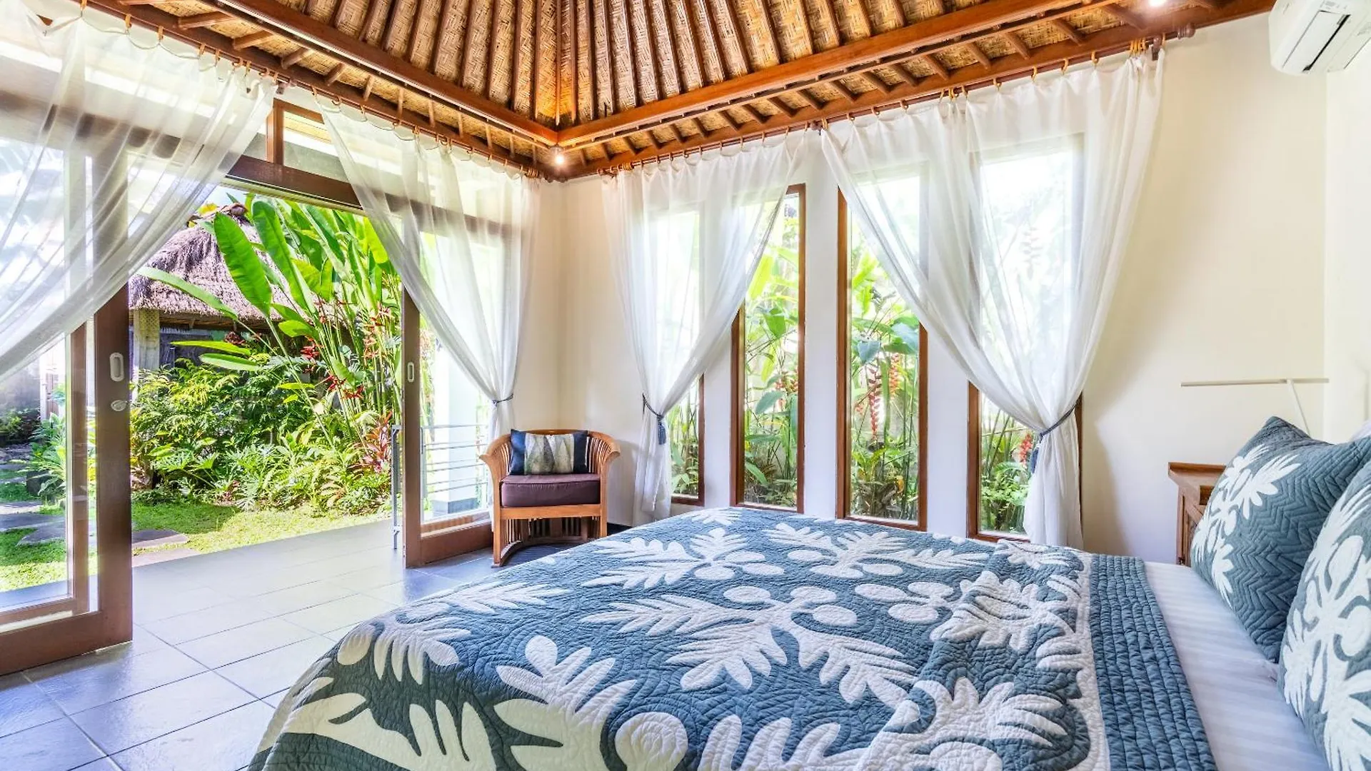 Villa Heliconia Ubud
