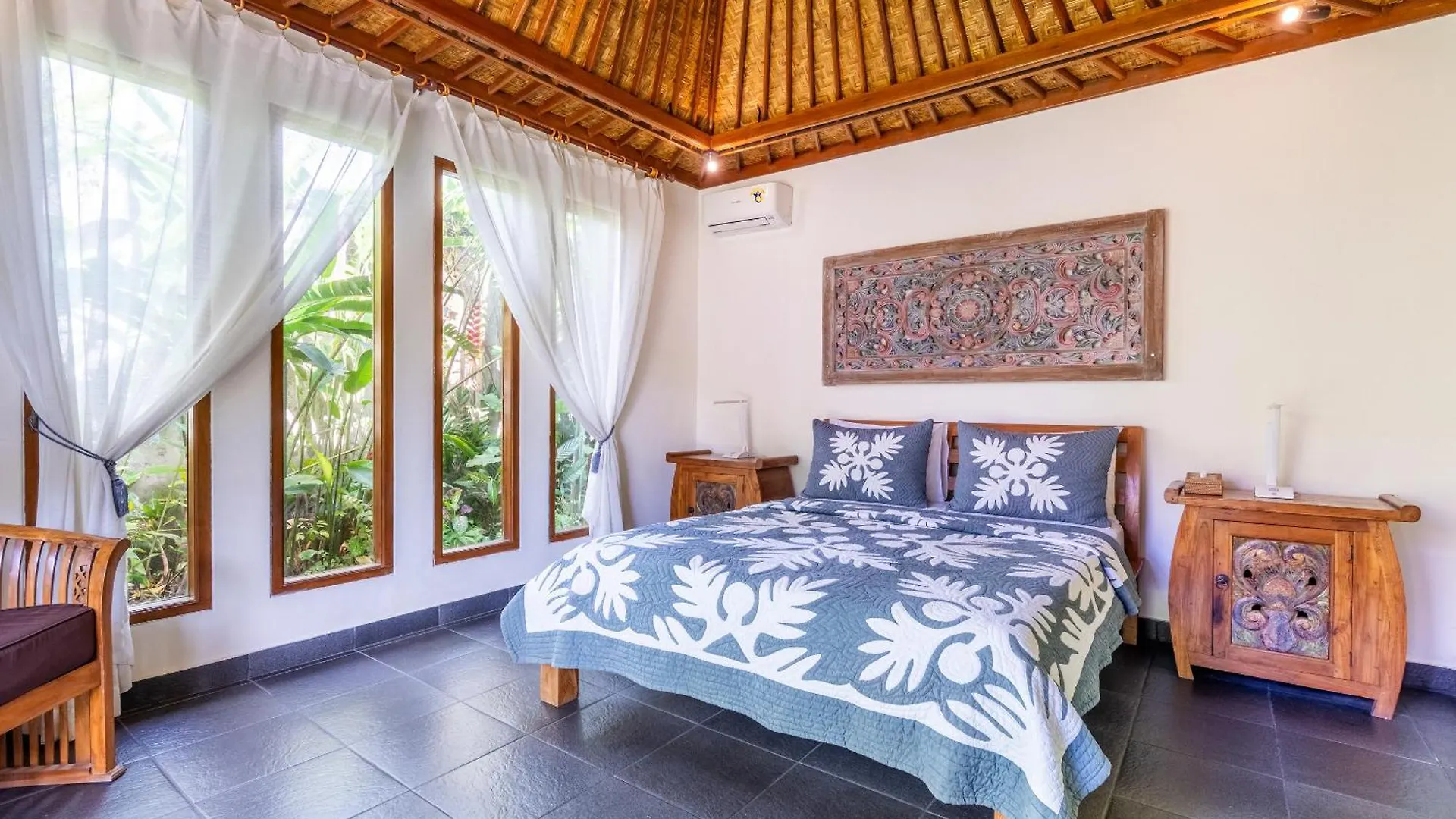 Villa Heliconia Ubud